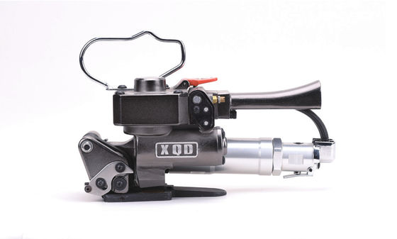 0.5 -1.5mm Độ dày khí áp PP PET dây đai công cụ Seal XQD19 / 25