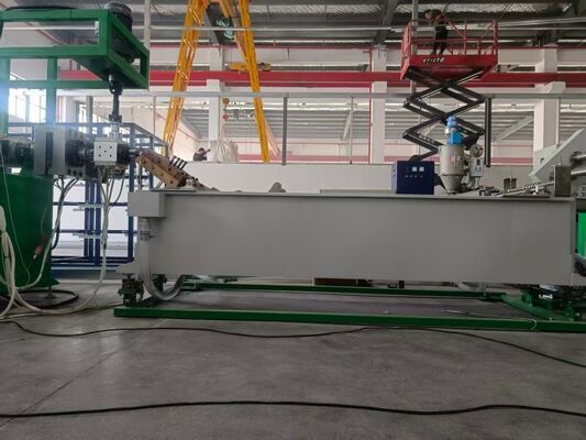 Dây chuyền đùn dây đai PP tự động quấn với 4 trục chính điều khiển bằng servo độc lập
