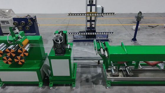 Điều khiển Toàn diện: Giám sát & Điều chỉnh Toàn bộ Quy trình từ Bảng điều khiển Màn hình Cảm ứng Duy nhất Dây chuyền Sản xuất PP